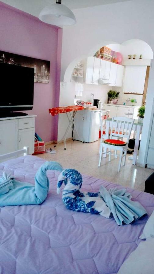 Yiota'S Cute Studio Pafos Exterior foto